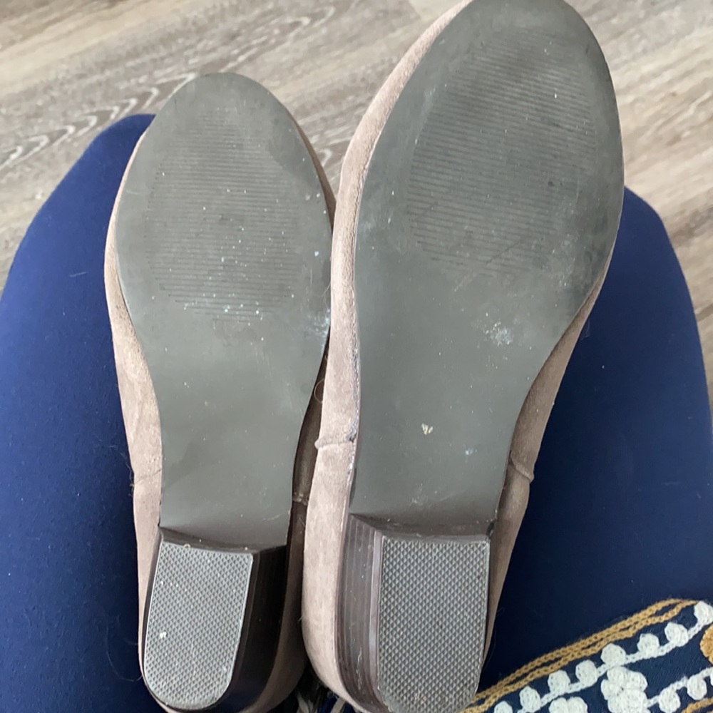 Boots - Picture 5 of 5